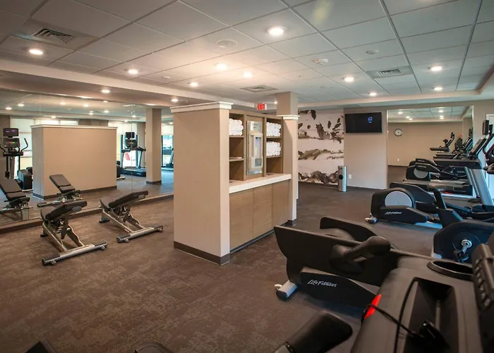 By Marriott Airport/medical Center Hotel 3*