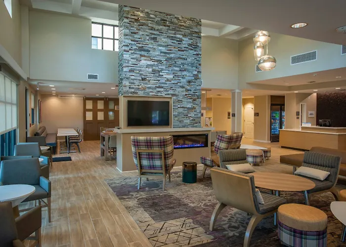 Hotel By Marriott Airport/medical Center Pensacola