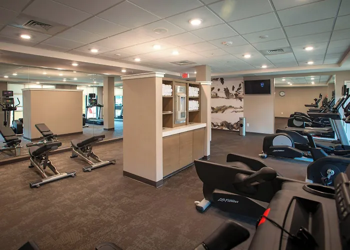 By Marriott Airport/medical Center Hotel Pensacola