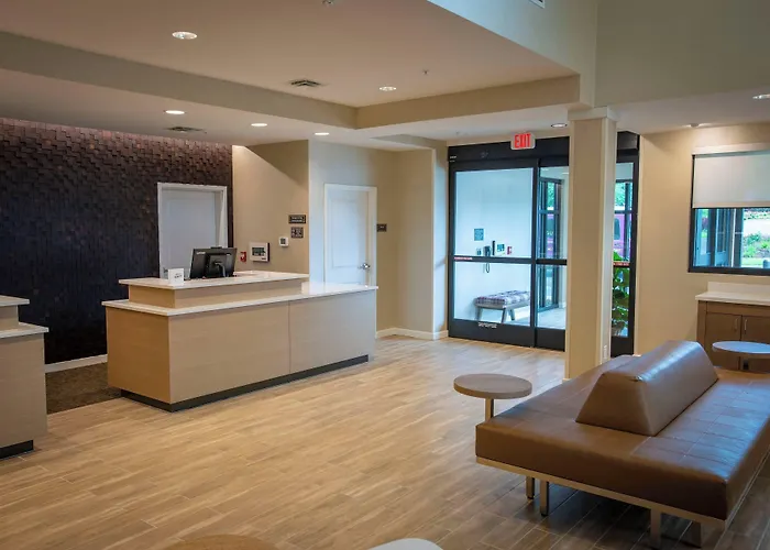 Hotel By Marriott Airport/medical Center